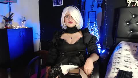 Snapshot of aprildol chatting on December 8, 2024, 3:21 am lucy online show from December 8, 2024, 3:21 am