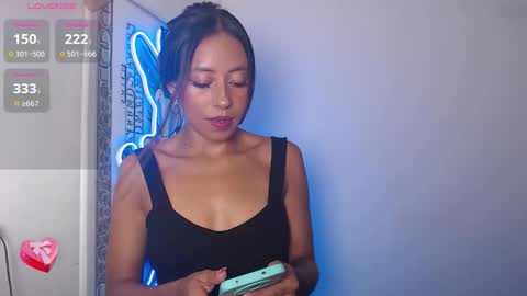 Snapshot of aprill7 chatting on October 22, 2025, 1:55 pm          online show from October 22, 2025, 1:55 pm