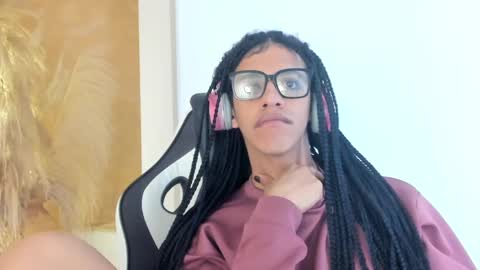 Snapshot of aprill_fox chatting on February 27, 2025, 6:07 am aprill_fox online show from February 27, 2025, 6:07 am