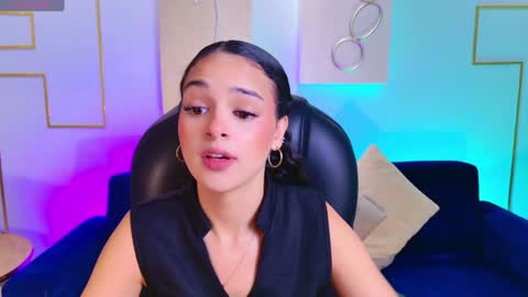  April Rhodes  online show from December 22, 2024, 9:53 pm