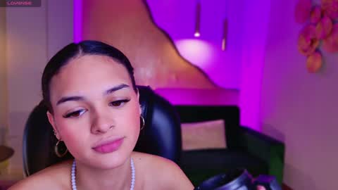  April Rhodes  online show from January 18, 2025, 4:48 am