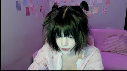 Snapshot of aprilspark chatting on July 24, 2026, 9:24 pm Alice D online show from July 24, 2026, 9:24 pm