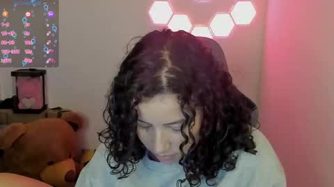 aqua emilly online show from January 11, 2025, 2:20 am