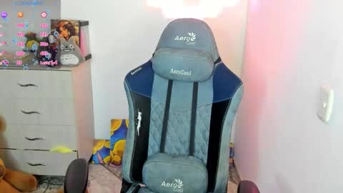 Snapshot of aqua_emilly chatting on March 7, 2026, 11:13 pm aqua emilly online show from March 7, 2026, 11:13 pm