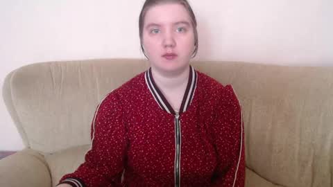 Josefin online show from May 10, 2026, 1:55 am