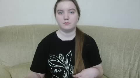Snapshot of aquanarmin chatting on July 5, 2026, 7:04 am Josefin online show from July 5, 2026, 7:04 am