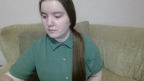 Snapshot of aquanarmin chatting on August 3, 2026, 9:48 am Josefin online show from August 3, 2026, 9:48 am