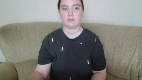 Snapshot of aquanarmin chatting on August 7, 2026, 5:42 am Josefin online show from August 7, 2026, 5:42 am