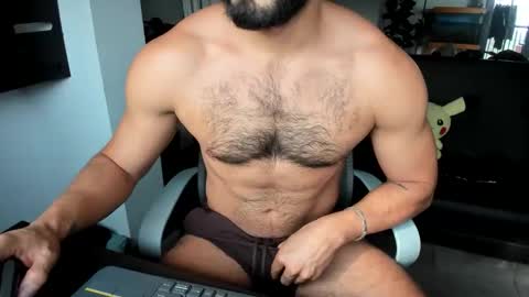 Snapshot of aquiles0224 chatting on April 6, 2026, 1:01 pm T. online show from April 6, 2026, 1:01 pm