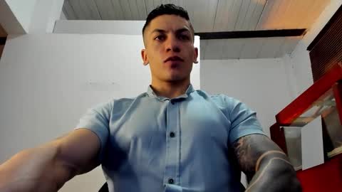 Snapshot of aquiles_51 chatting on October 31, 2025, 7:26 pm Jonathan online show from October 31, 2025, 7:26 pm