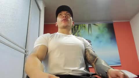 Snapshot of aquiles_51 chatting on March 8, 2026, 2:59 am Jonathan online show from March 8, 2026, 2:59 am