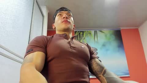 Snapshot of aquiles_51 chatting on March 16, 2026, 5:50 pm Jonathan online show from March 16, 2026, 5:50 pm