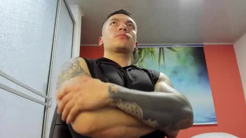 Snapshot of aquiles_51 chatting on March 18, 2026, 6:44 pm Jonathan online show from March 18, 2026, 6:44 pm