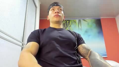 Snapshot of aquiles_51 chatting on March 20, 2026, 7:30 pm Jonathan online show from March 20, 2026, 7:30 pm