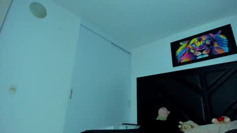 Snapshot of aquiles_elpapi chatting on November 11, 2025, 11:27 pm AquilesElpapi online show from November 11, 2025, 11:27 pm