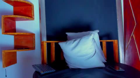 Snapshot of aquiles_elpapi chatting on March 23, 2026, 9:41 pm AquilesElpapi online show from March 23, 2026, 9:41 pm