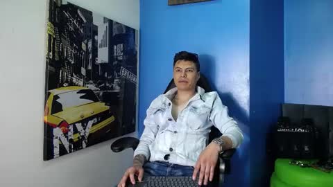 aquilestaylor online show from June 22, 2026, 1:08 pm