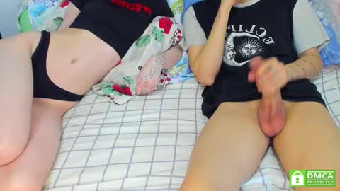 aqumaqqw online show from February 3, 2026, 1:04 am