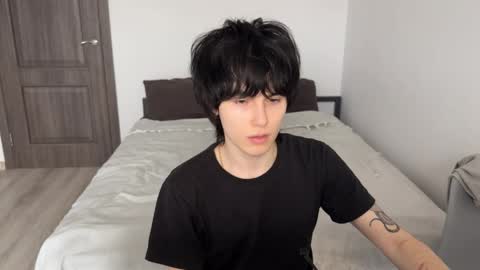 zik and kris online show from April 7, 2026, 1:44 pm