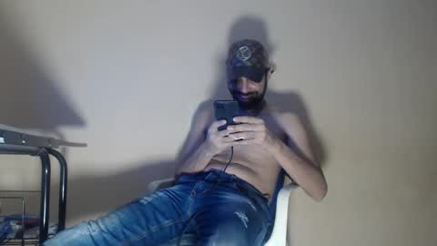 Snapshot of arabebigcock chatting on October 8, 2025, 5:49 am ARABE  online show from October 8, 2025, 5:49 am