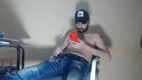 Snapshot of arabebigcock chatting on October 13, 2025, 6:57 am ARABE  online show from October 13, 2025, 6:57 am