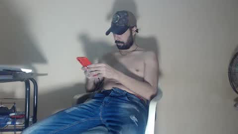 Snapshot of arabebigcock chatting on October 19, 2025, 6:03 am ARABE  online show from October 19, 2025, 6:03 am