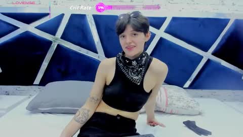 ArabellaBlue online show from September 25, 2025, 2:43 pm