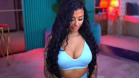 arabellaposh online show from January 19, 2026, 6:28 am