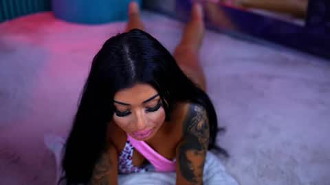 arabellaposh online show from February 6, 2026, 6:51 am