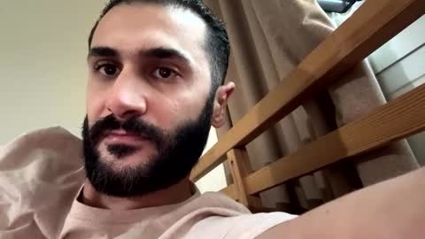 hairycub online show from December 3, 2024, 1:10 pm