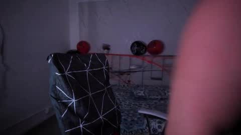 Snapshot of aradia_kiss chatting on October 16, 2025, 8:43 pm aradia_kiss online show from October 16, 2025, 8:43 pm