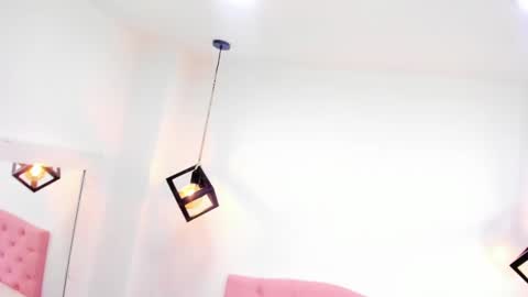 arah_issaa online show from February 28, 2025, 1:25 pm