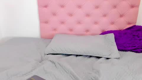 arah_issaa online show from March 3, 2025, 1:21 am