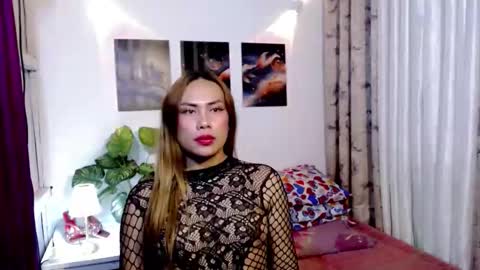 arahsexybitch online show from March 6, 2026, 2:02 pm