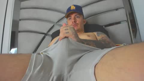 Archie online show from October 12, 2025, 6:18 pm