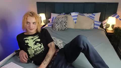 Snapshot of archiehali chatting on September 16, 2025, 8:21 pm archiehali online show from September 16, 2025, 8:21 pm