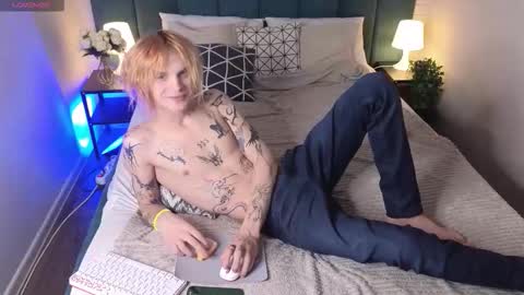 Snapshot of archiehali chatting on October 2, 2025, 8:38 pm archiehali online show from October 2, 2025, 8:38 pm