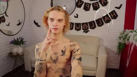 Snapshot of archiehali chatting on October 25, 2025, 10:45 am archiehali online show from October 25, 2025, 10:45 am