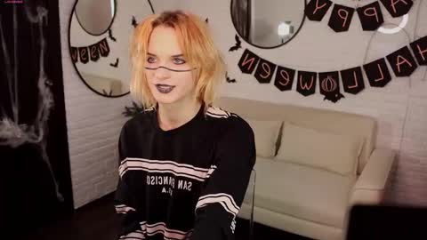 Snapshot of archiehali chatting on October 28, 2025, 10:41 am archiehali online show from October 28, 2025, 10:41 am