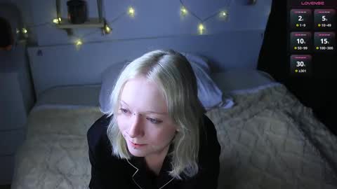 Jenny online show from October 15, 2025, 11:10 am