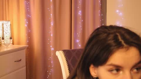 My name is Kelly online show from December 12, 2024, 5:48 pm