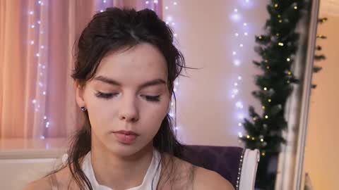My name is Kelly online show from December 18, 2024, 2:38 pm