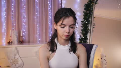 My name is Kelly online show from December 18, 2024, 5:42 pm