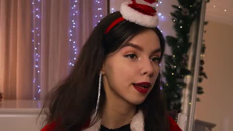 My name is Kelly online show from December 23, 2024, 2:28 pm