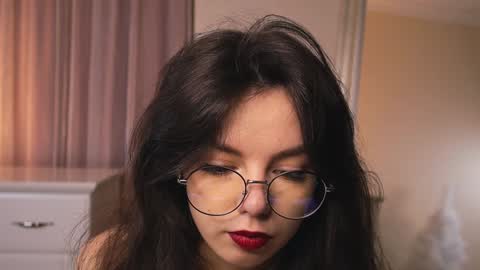 My name is Kelly online show from January 12, 2025, 2:19 pm
