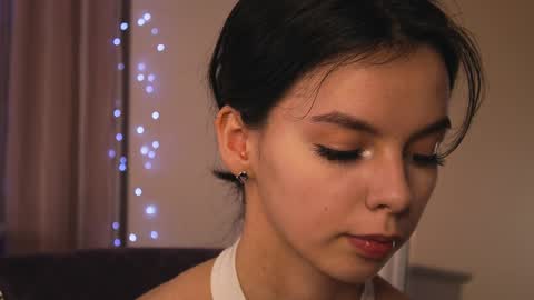 My name is Kelly online show from January 17, 2025, 7:27 pm