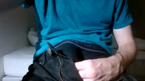 Arek online show from December 19, 2025, 5:31 pm