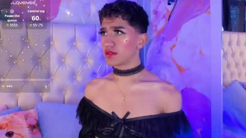 ares_twins online show from June 26, 2026, 8:24 pm