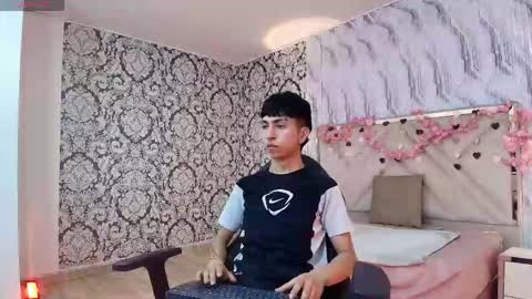 aress_tay online show from May 19, 2026, 5:25 am