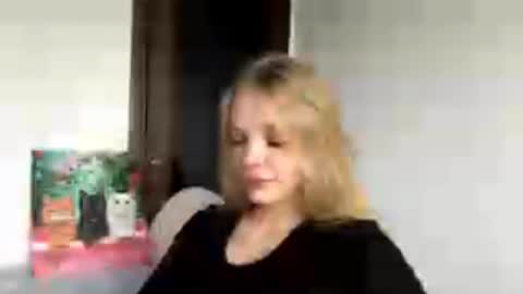 Amelia online show from December 22, 2025, 7:05 am